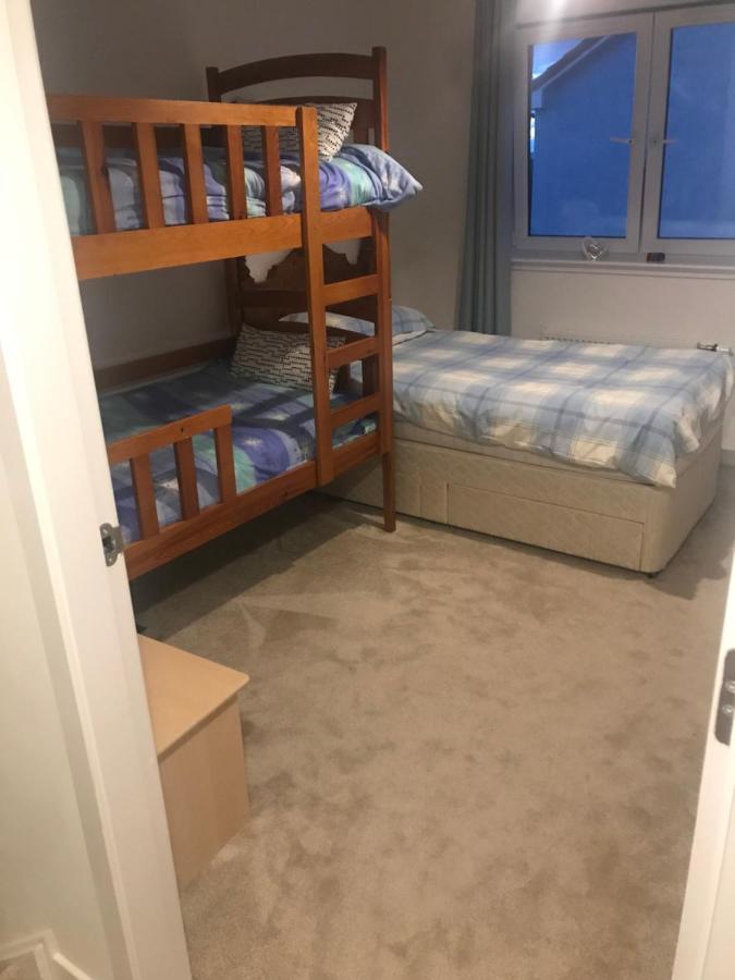 Modern And Bright Home In Quiet And Central Area 인버네스 외부 사진